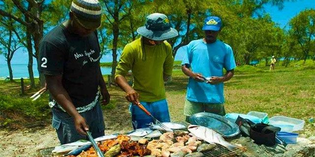 Explore rodrigues guided visit grande montagne nature reserve lunch on the beach (8)
